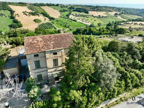 Qlistings Historical Farmhouse 1900c.a., Altidona, Italy image 4